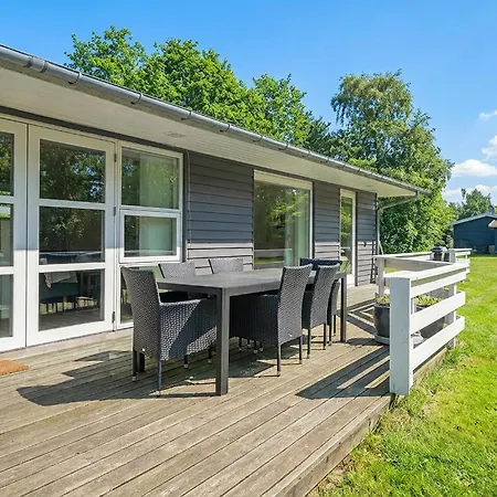 Hébergement de vacances 3 Bedroom Beautiful In Vaeggerlose *
