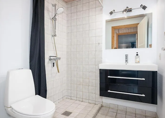 3 Bedroom Beautiful In Vaeggerlose Nyaraló
